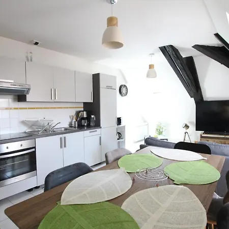 Historic Center - Saint Martin - Bookingalsace Apartamento *